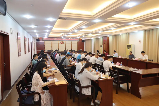 市總工會履職盡責維護職工合法權(quán)益，創(chuàng)造和諧社會環(huán)境喜迎二十大