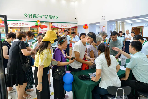 好消息！郵政鄉(xiāng)村振興產(chǎn)品展銷館正式啟動