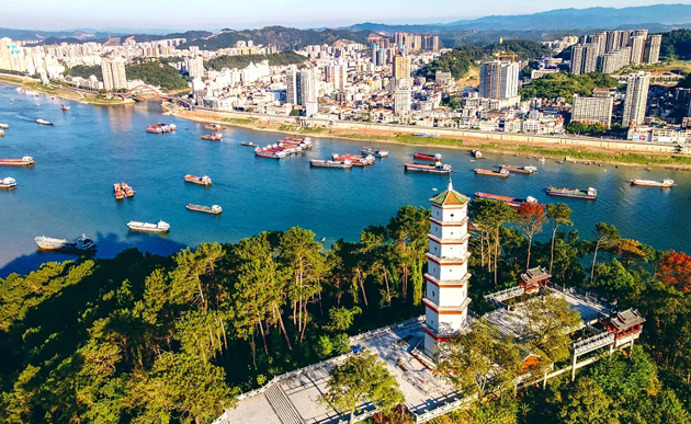 @梧州人，最近若接到這個電話，請用“滿意”為梧州點個贊！