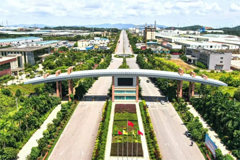 生產(chǎn)線上不停工　力爭(zhēng)新春“開門紅”丨梧州市不少重大項(xiàng)目重點(diǎn)企業(yè)春節(jié)假期開足馬力施工生產(chǎn)