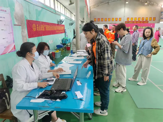萬(wàn)秀區(qū)總工會(huì)開展2025年新就業(yè)形態(tài)勞動(dòng)者群體免費(fèi)體檢活動(dòng)